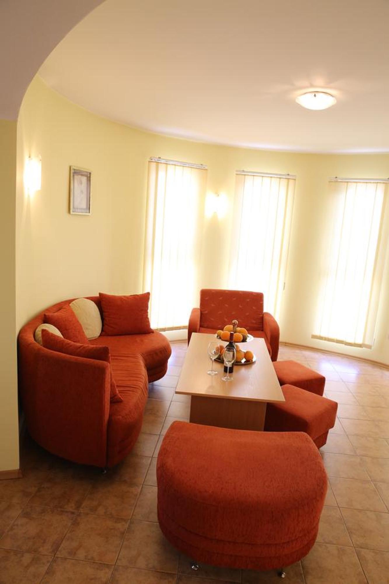 Family Hotel Papi رازلوغ المظهر الخارجي الصورة